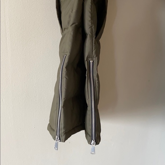 Zara Army Green Vest - Picture 3 of 4